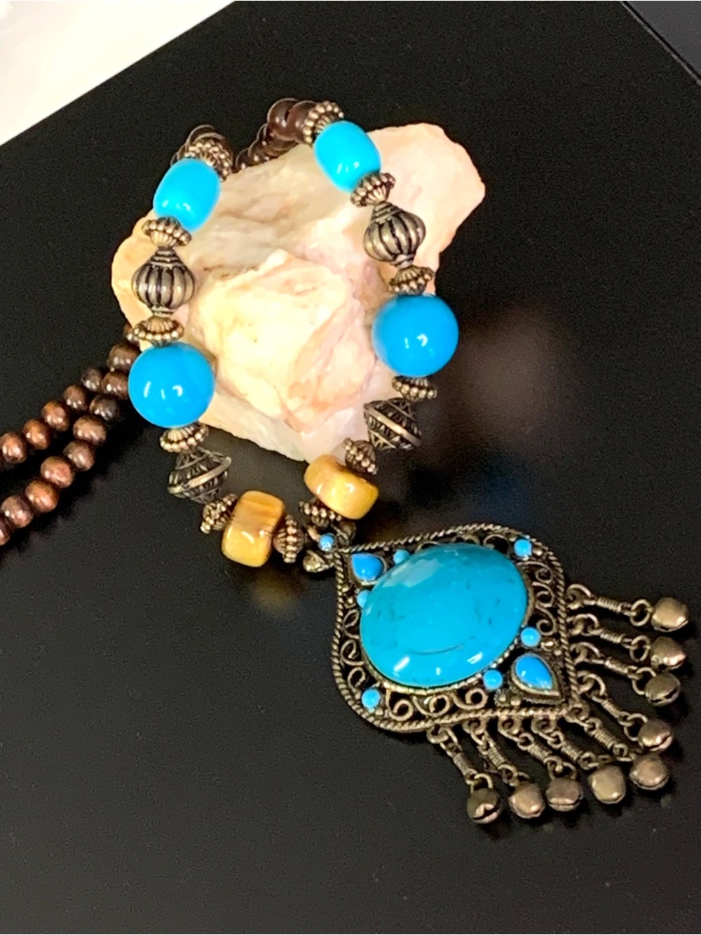 Bohemian Style Turquoise Stone Pendant Necklace Ornate Filigree teardrop Fring